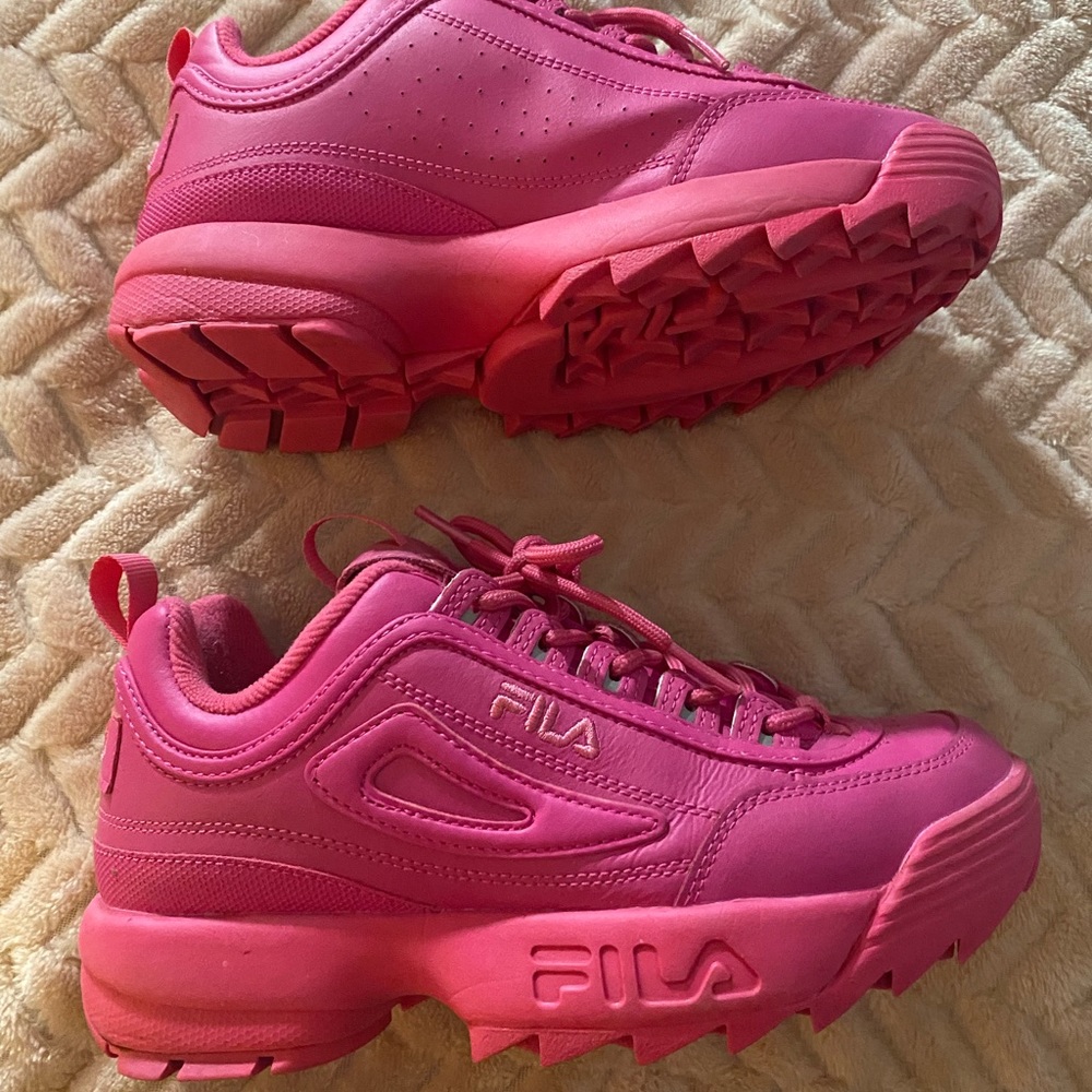 Pink filas - Picture 2 of 5